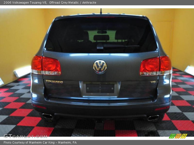 Offroad Grey Metallic / Anthracite 2006 Volkswagen Touareg V8