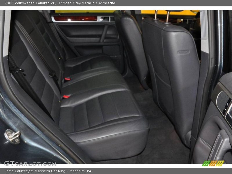 Offroad Grey Metallic / Anthracite 2006 Volkswagen Touareg V8