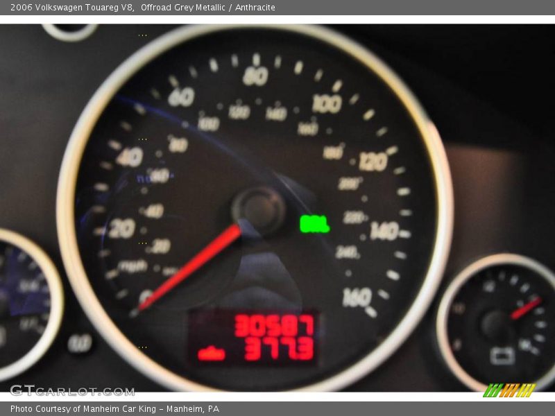 Offroad Grey Metallic / Anthracite 2006 Volkswagen Touareg V8