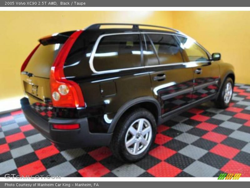Black / Taupe 2005 Volvo XC90 2.5T AWD
