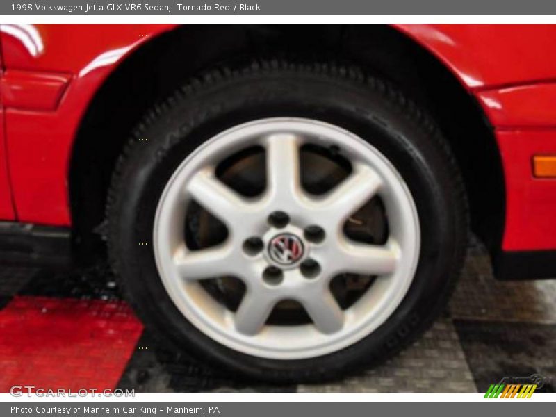 Tornado Red / Black 1998 Volkswagen Jetta GLX VR6 Sedan