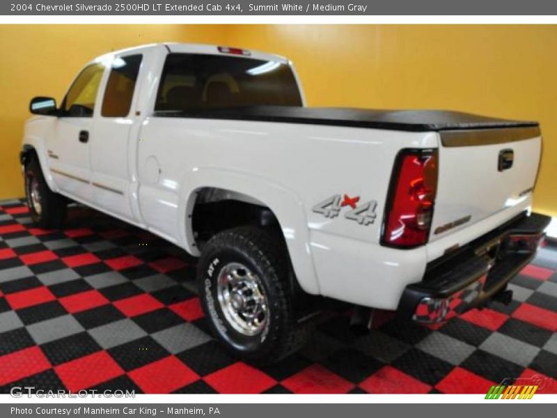 Summit White / Medium Gray 2004 Chevrolet Silverado 2500HD LT Extended Cab 4x4