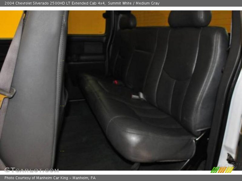Summit White / Medium Gray 2004 Chevrolet Silverado 2500HD LT Extended Cab 4x4
