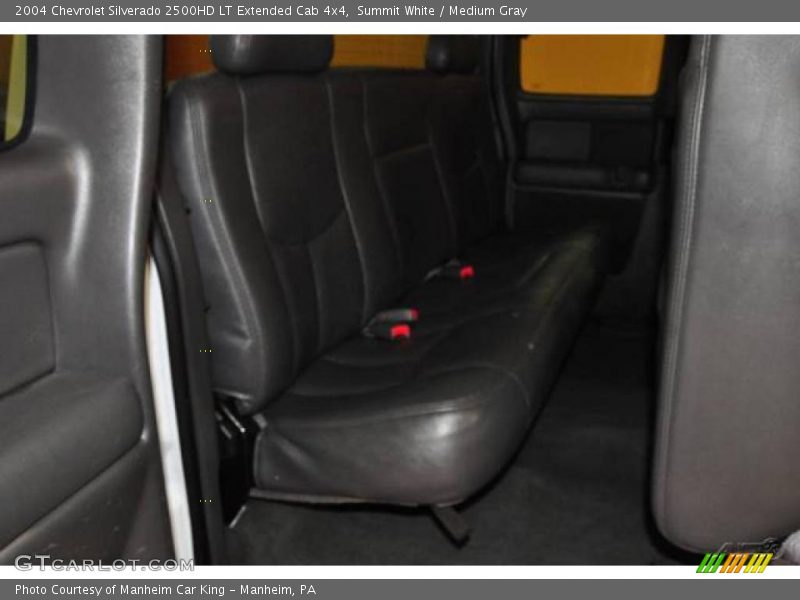 Summit White / Medium Gray 2004 Chevrolet Silverado 2500HD LT Extended Cab 4x4