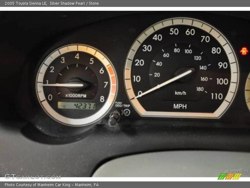 Silver Shadow Pearl / Stone 2005 Toyota Sienna LE