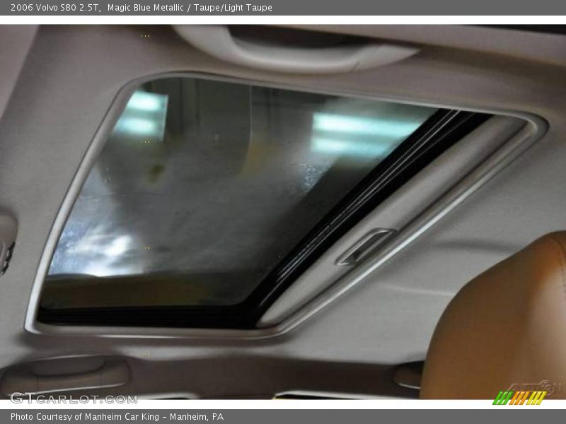 Magic Blue Metallic / Taupe/Light Taupe 2006 Volvo S80 2.5T