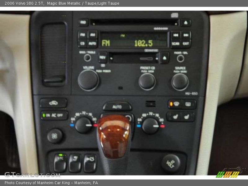 Magic Blue Metallic / Taupe/Light Taupe 2006 Volvo S80 2.5T