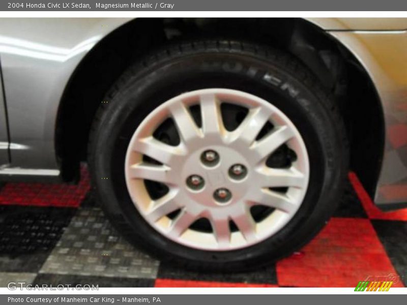 Magnesium Metallic / Gray 2004 Honda Civic LX Sedan