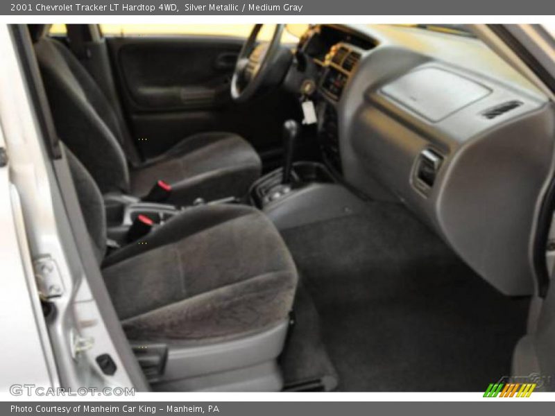 Silver Metallic / Medium Gray 2001 Chevrolet Tracker LT Hardtop 4WD