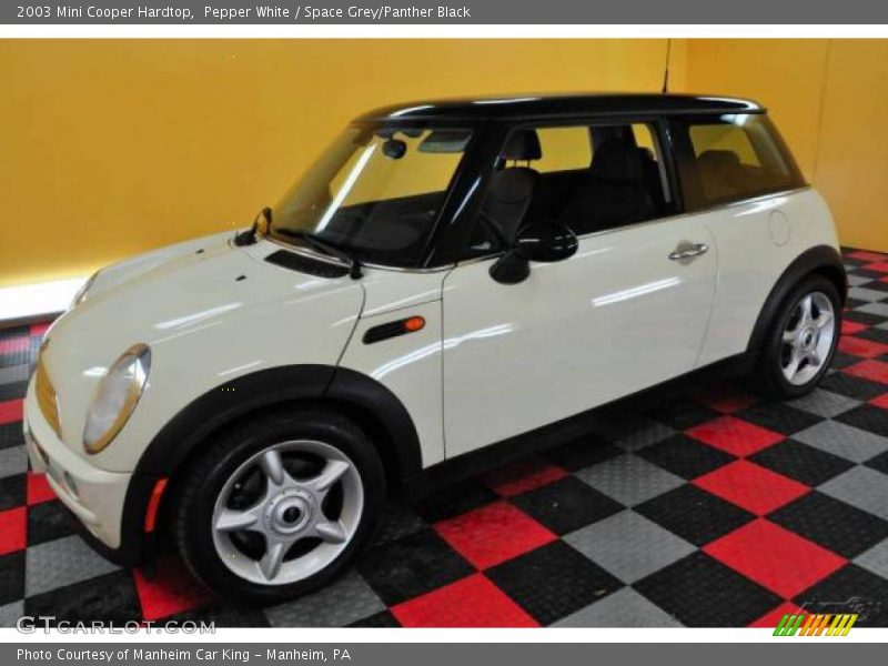 Pepper White / Space Grey/Panther Black 2003 Mini Cooper Hardtop