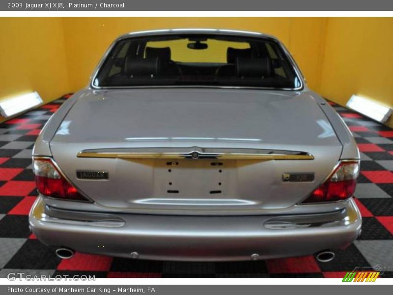 Platinum / Charcoal 2003 Jaguar XJ XJ8