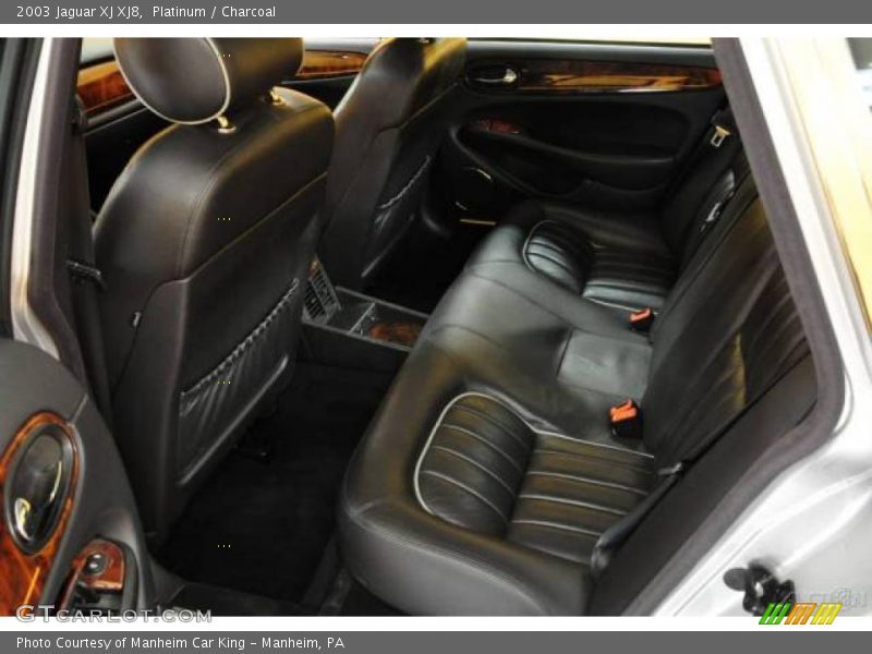 Platinum / Charcoal 2003 Jaguar XJ XJ8