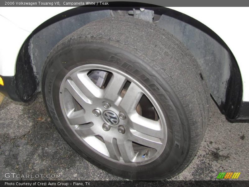 Campanella White / Teak 2006 Volkswagen Touareg V8