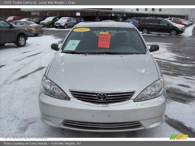 Lunar Mist Metallic / Gray 2005 Toyota Camry LE