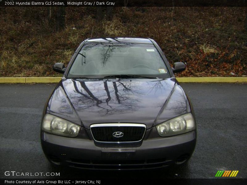 Midnight Gray / Dark Gray 2002 Hyundai Elantra GLS Sedan