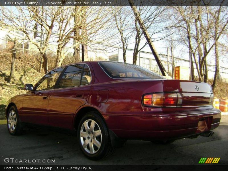 Dark Wine Red Pearl / Beige 1993 Toyota Camry XLE V6 Sedan