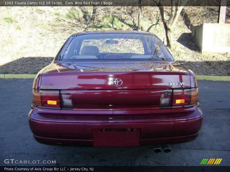 Dark Wine Red Pearl / Beige 1993 Toyota Camry XLE V6 Sedan