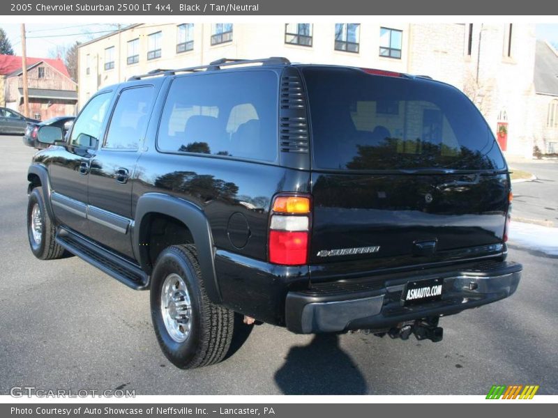 Black / Tan/Neutral 2005 Chevrolet Suburban 2500 LT 4x4