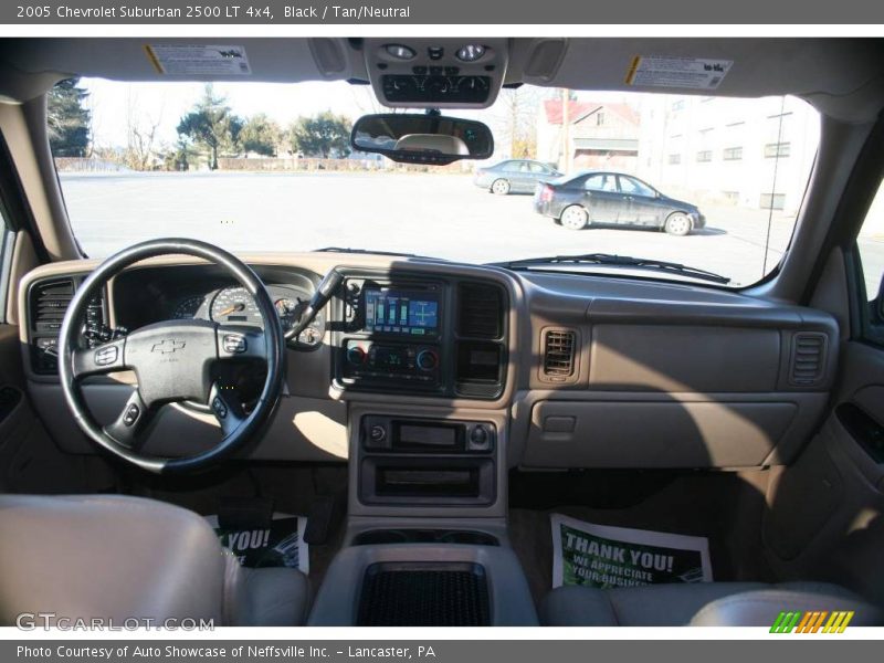 Black / Tan/Neutral 2005 Chevrolet Suburban 2500 LT 4x4