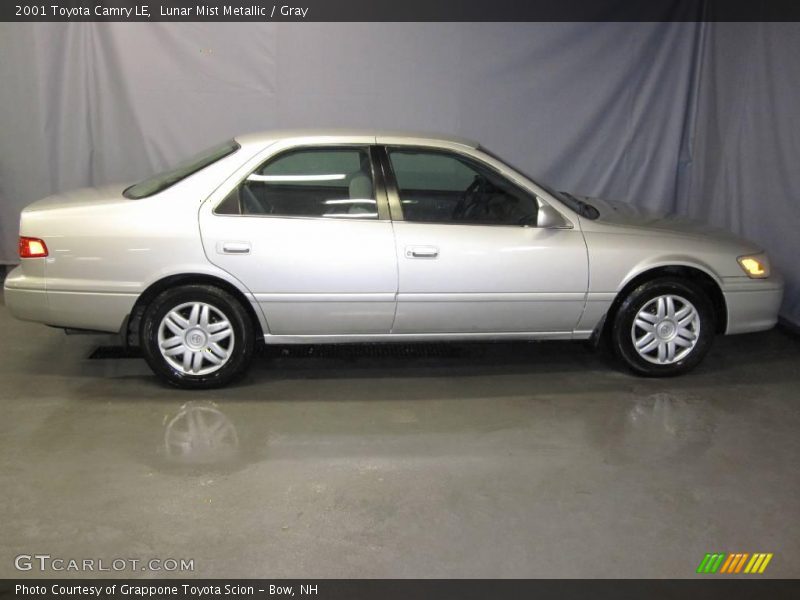 Lunar Mist Metallic / Gray 2001 Toyota Camry LE