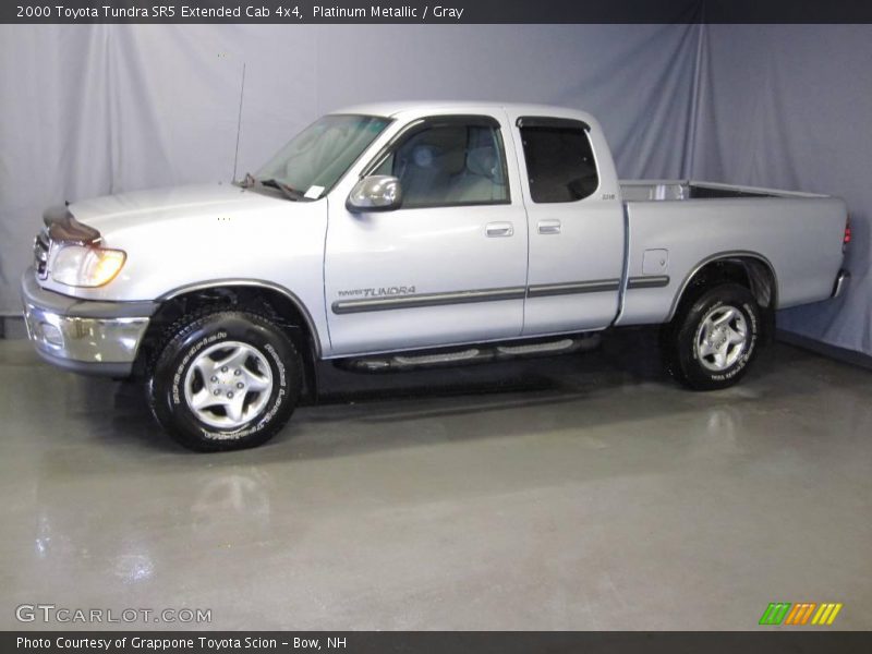 Platinum Metallic / Gray 2000 Toyota Tundra SR5 Extended Cab 4x4