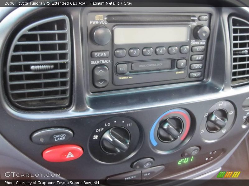 Platinum Metallic / Gray 2000 Toyota Tundra SR5 Extended Cab 4x4