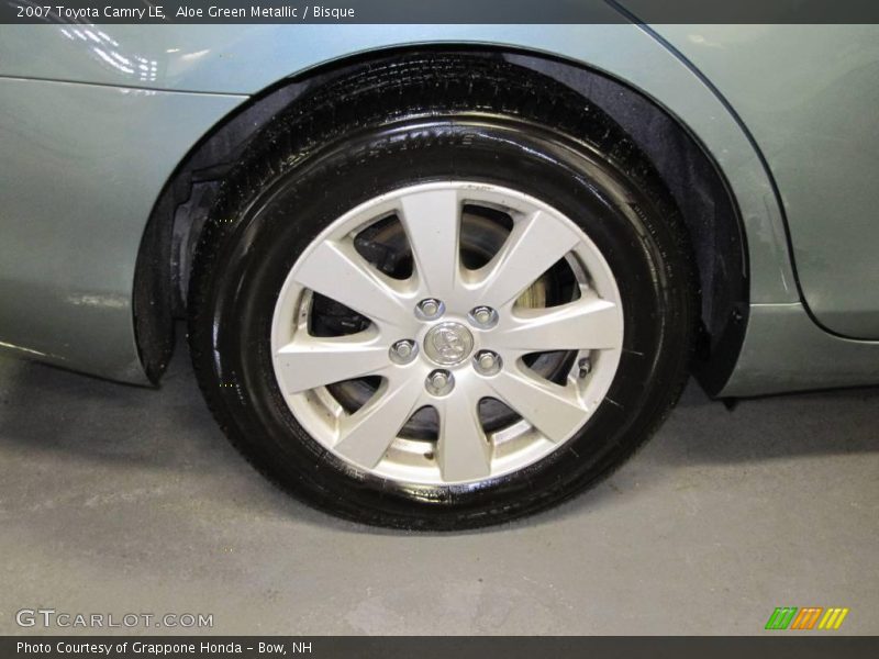 Aloe Green Metallic / Bisque 2007 Toyota Camry LE