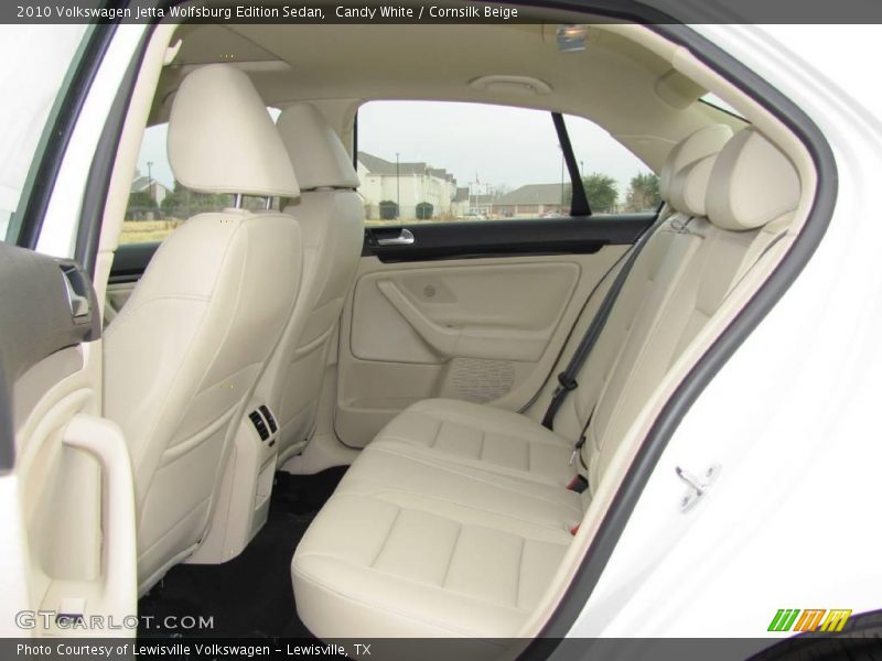 Candy White / Cornsilk Beige 2010 Volkswagen Jetta Wolfsburg Edition Sedan