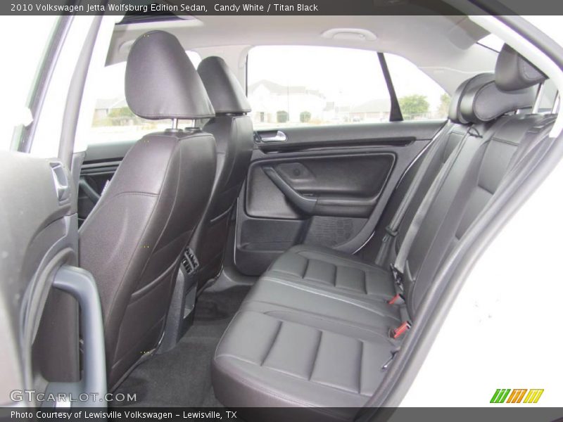 Candy White / Titan Black 2010 Volkswagen Jetta Wolfsburg Edition Sedan