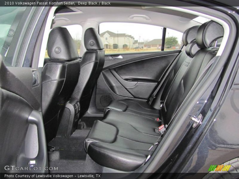 Deep Black / Black 2010 Volkswagen Passat Komfort Sedan