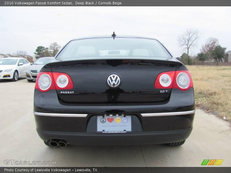 Deep Black / Cornsilk Beige 2010 Volkswagen Passat Komfort Sedan