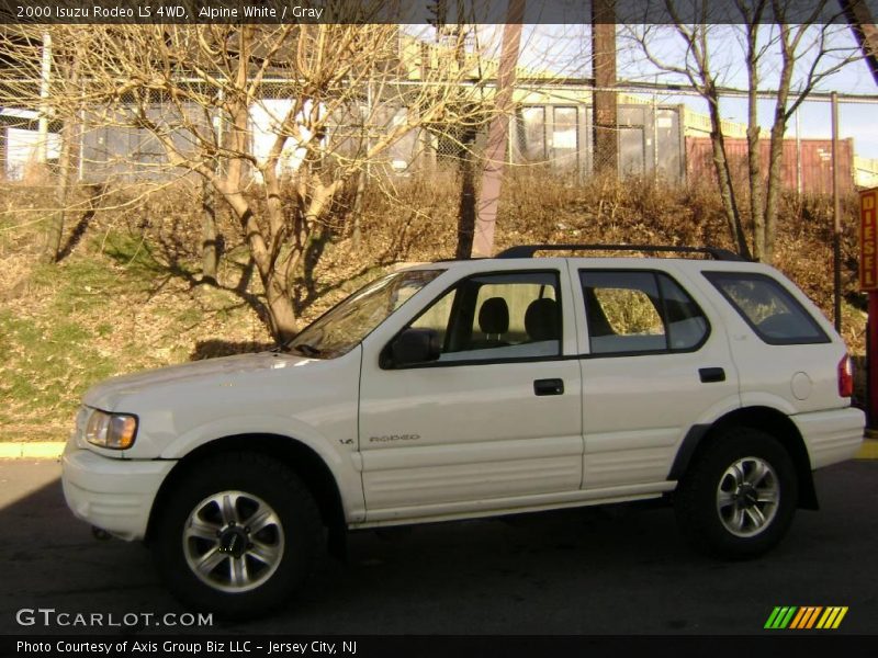 Alpine White / Gray 2000 Isuzu Rodeo LS 4WD