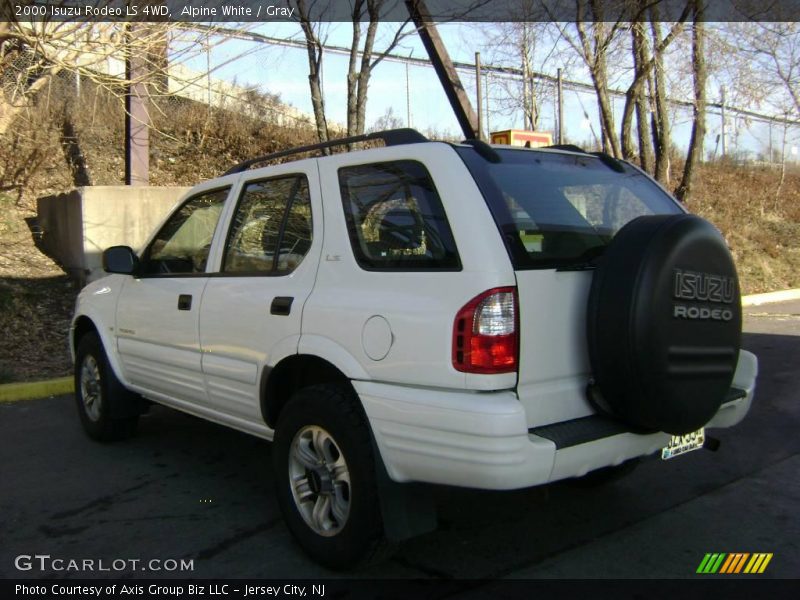 Alpine White / Gray 2000 Isuzu Rodeo LS 4WD