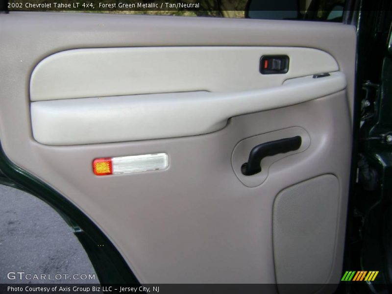 Forest Green Metallic / Tan/Neutral 2002 Chevrolet Tahoe LT 4x4