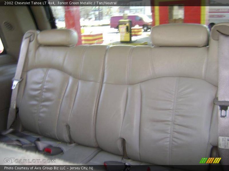 Forest Green Metallic / Tan/Neutral 2002 Chevrolet Tahoe LT 4x4