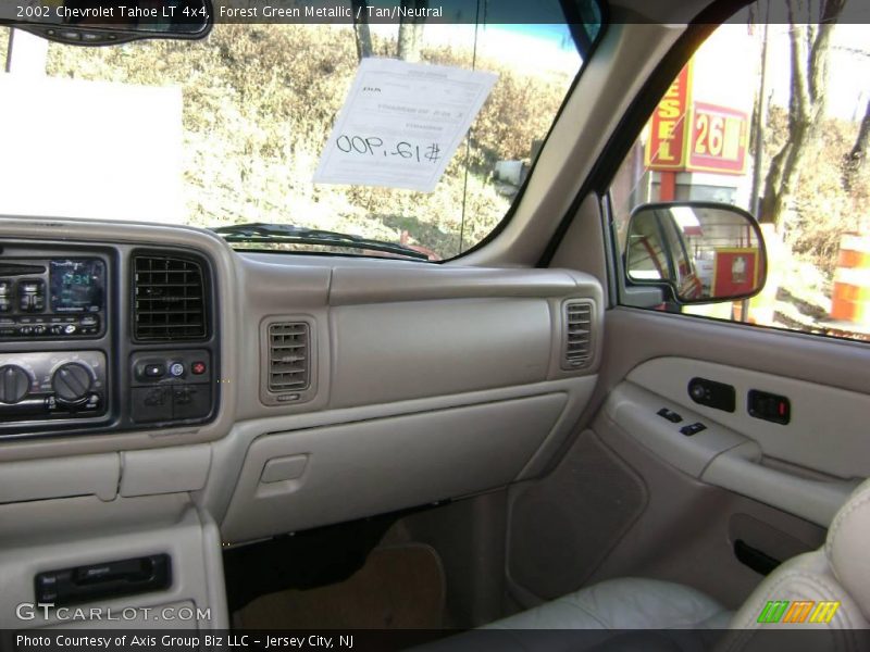 Forest Green Metallic / Tan/Neutral 2002 Chevrolet Tahoe LT 4x4