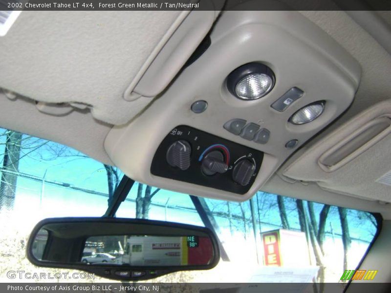 Forest Green Metallic / Tan/Neutral 2002 Chevrolet Tahoe LT 4x4