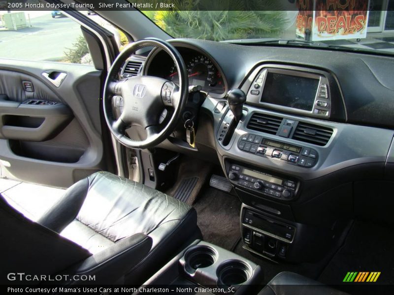 Silver Pearl Metallic / Black 2005 Honda Odyssey Touring
