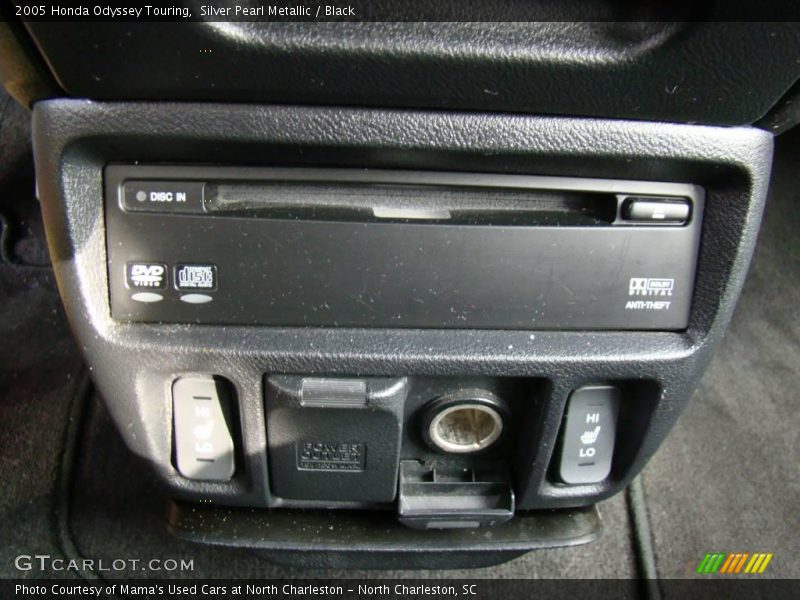 Silver Pearl Metallic / Black 2005 Honda Odyssey Touring
