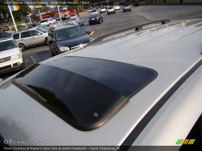 Silver Pearl Metallic / Black 2005 Honda Odyssey Touring