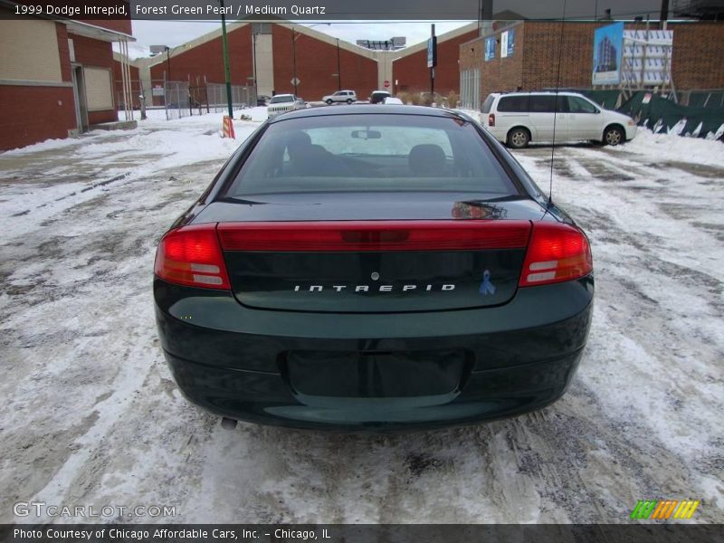 Forest Green Pearl / Medium Quartz 1999 Dodge Intrepid