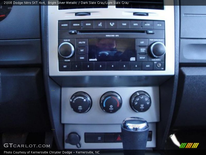 Bright Silver Metallic / Dark Slate Gray/Light Slate Gray 2008 Dodge Nitro SXT 4x4