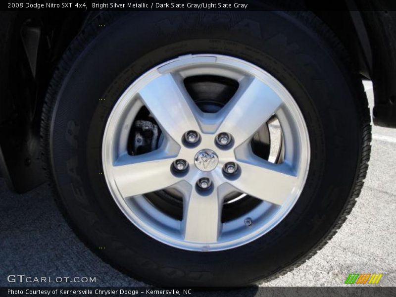Bright Silver Metallic / Dark Slate Gray/Light Slate Gray 2008 Dodge Nitro SXT 4x4