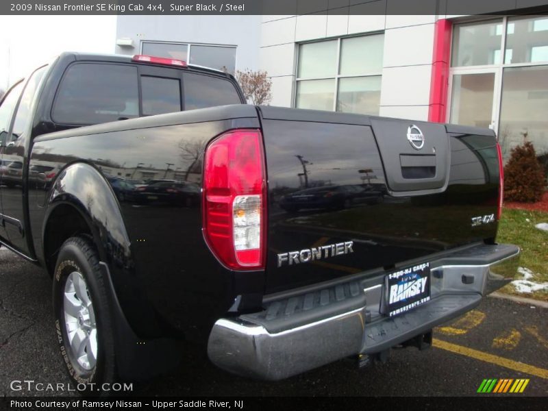 Super Black / Steel 2009 Nissan Frontier SE King Cab 4x4