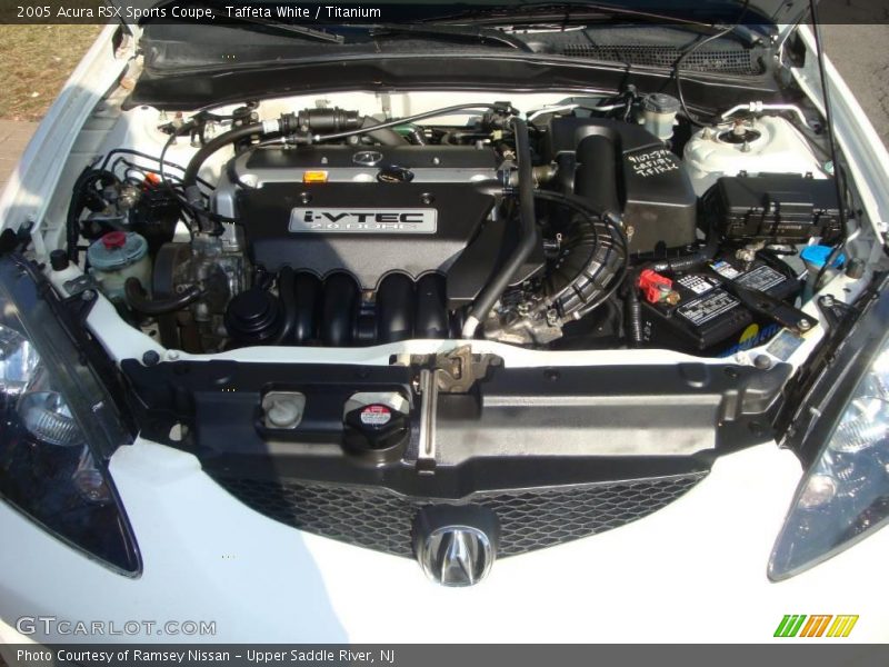 Taffeta White / Titanium 2005 Acura RSX Sports Coupe