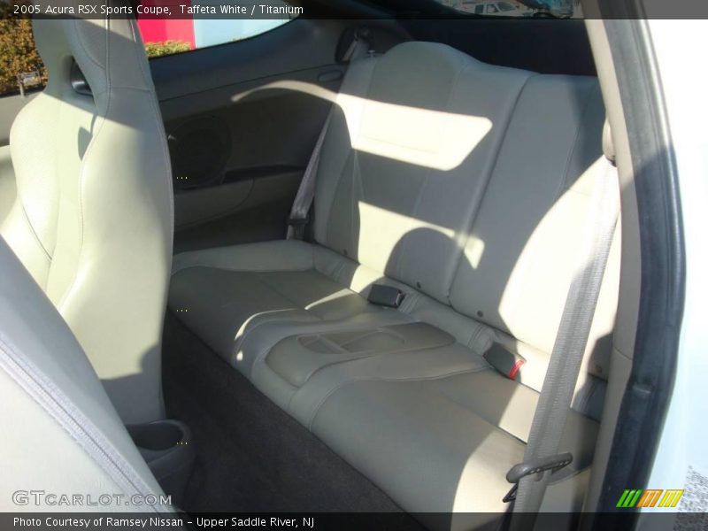 Taffeta White / Titanium 2005 Acura RSX Sports Coupe