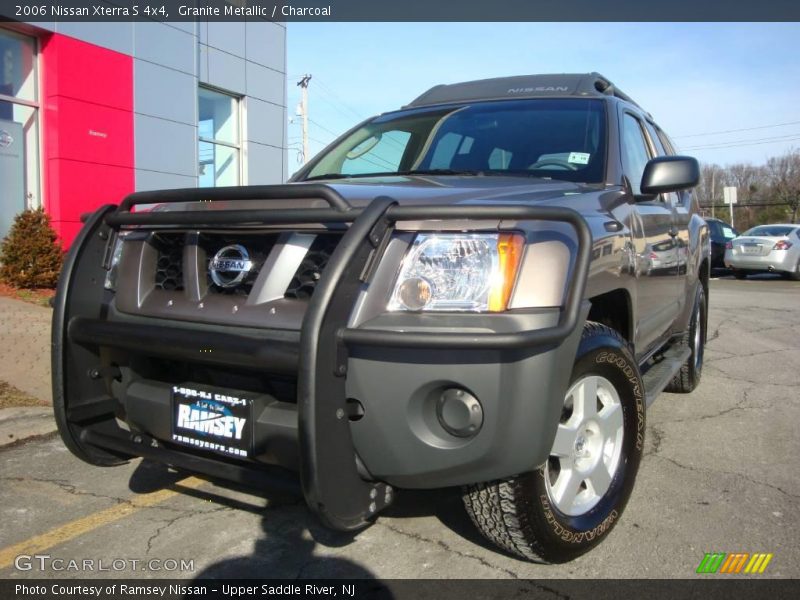 Granite Metallic / Charcoal 2006 Nissan Xterra S 4x4