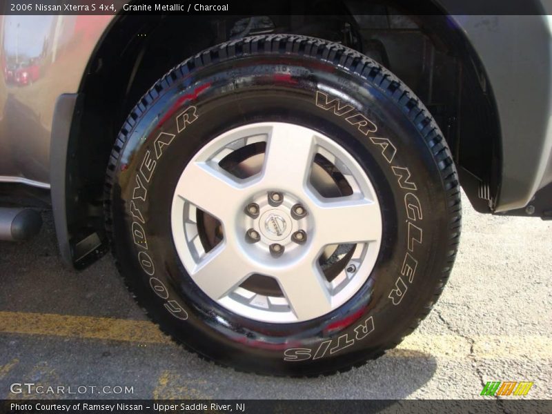Granite Metallic / Charcoal 2006 Nissan Xterra S 4x4