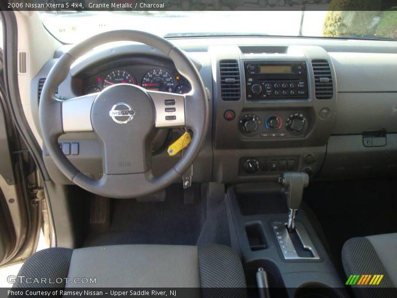 Granite Metallic / Charcoal 2006 Nissan Xterra S 4x4