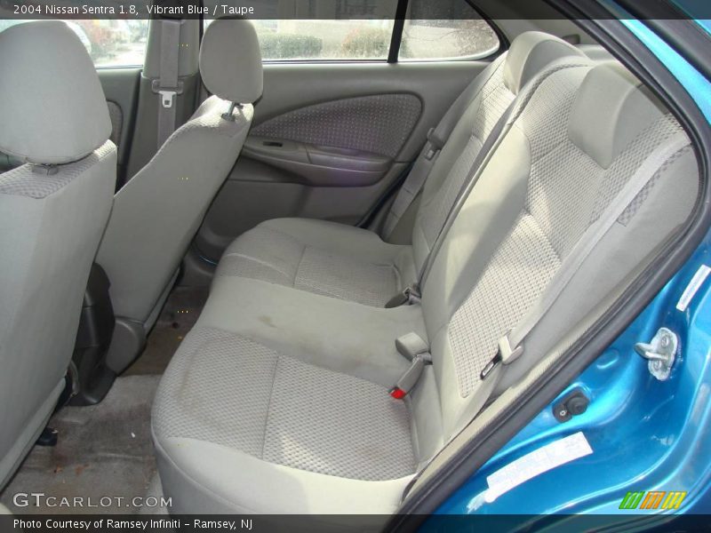 Vibrant Blue / Taupe 2004 Nissan Sentra 1.8